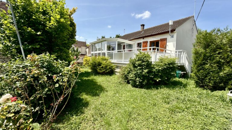 MAISON INDIVIDUELLE DE PLAIN PIED SUR SOUS-SOL