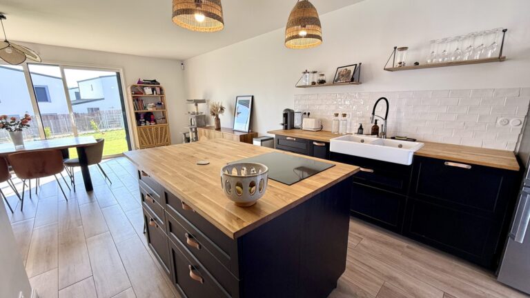 Maison récente à vendre