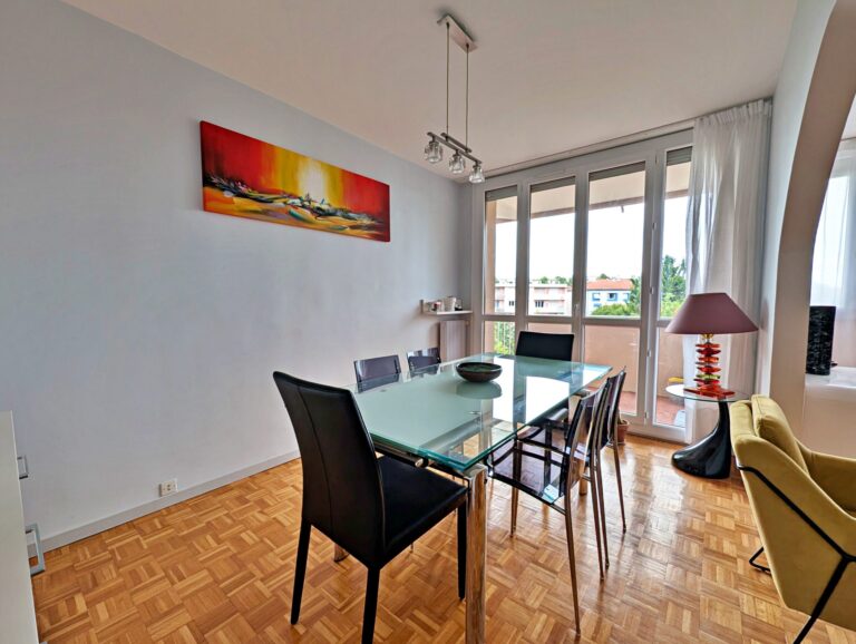 Appartement T5 – 93 m² – Balcon & Parking – Bourg-lès-Valence