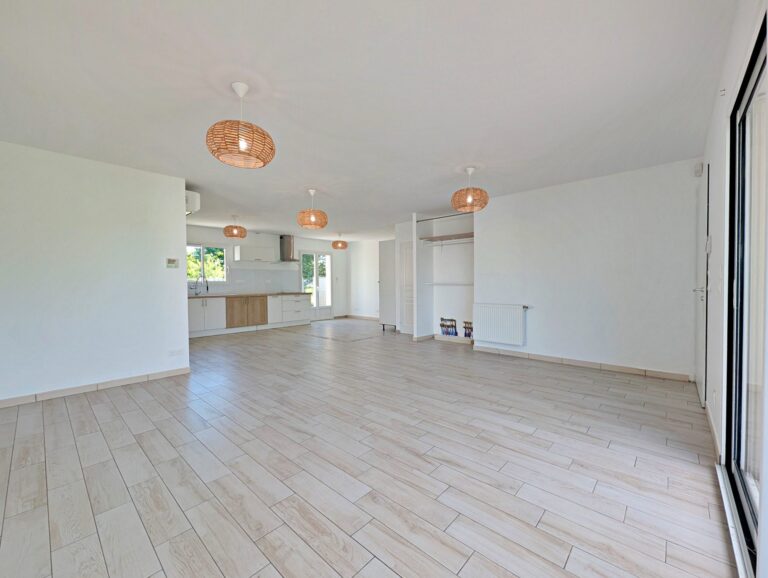 Maison récente 100 m² avec jardin