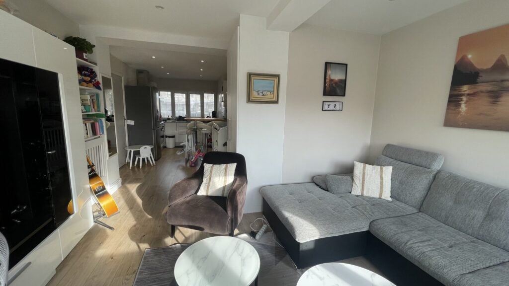 T2 Gare 9 minutes à pied