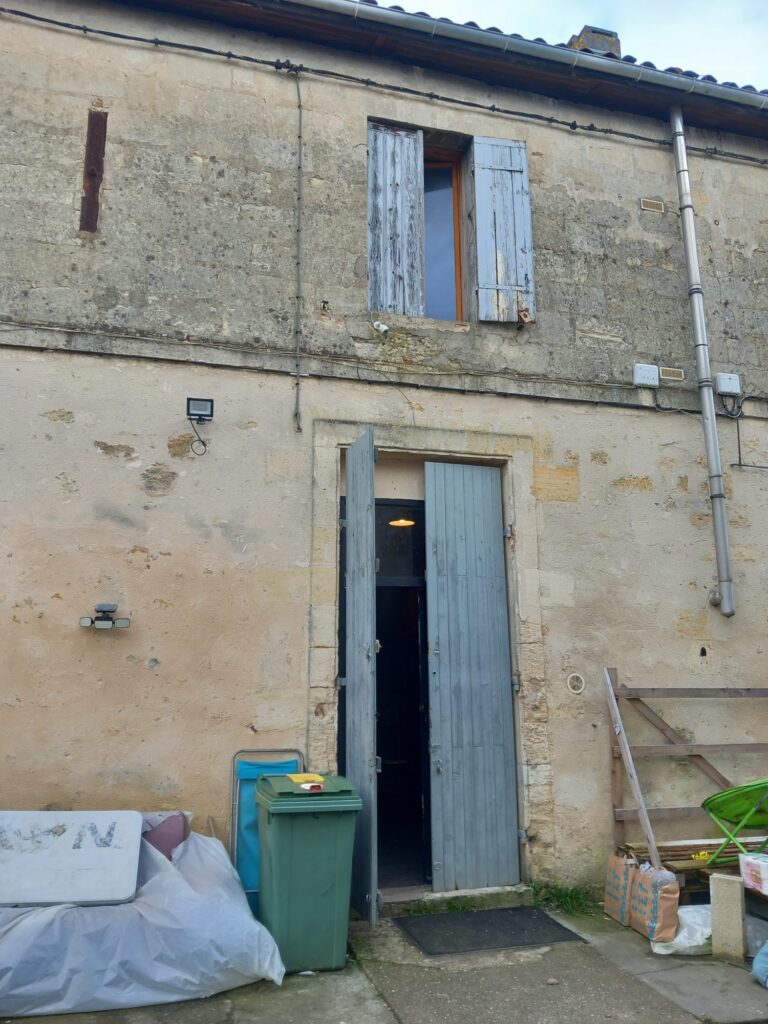 Appartement à rénover entièrement