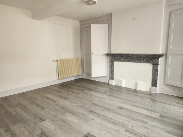 Appartement à louer Montfaucon-en-Velay