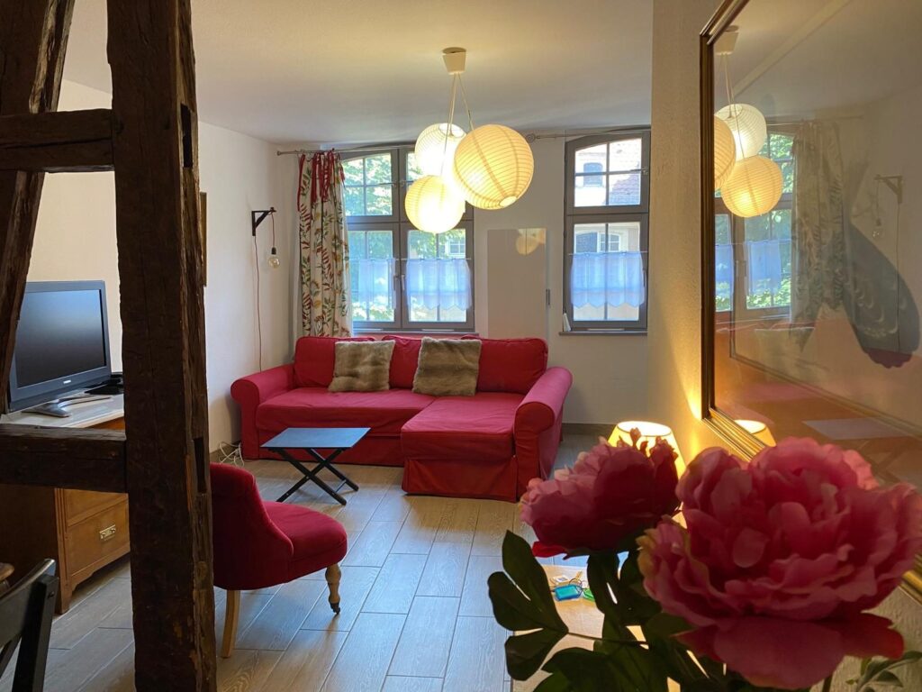 F2 meublée petite france charges et chauffage compris