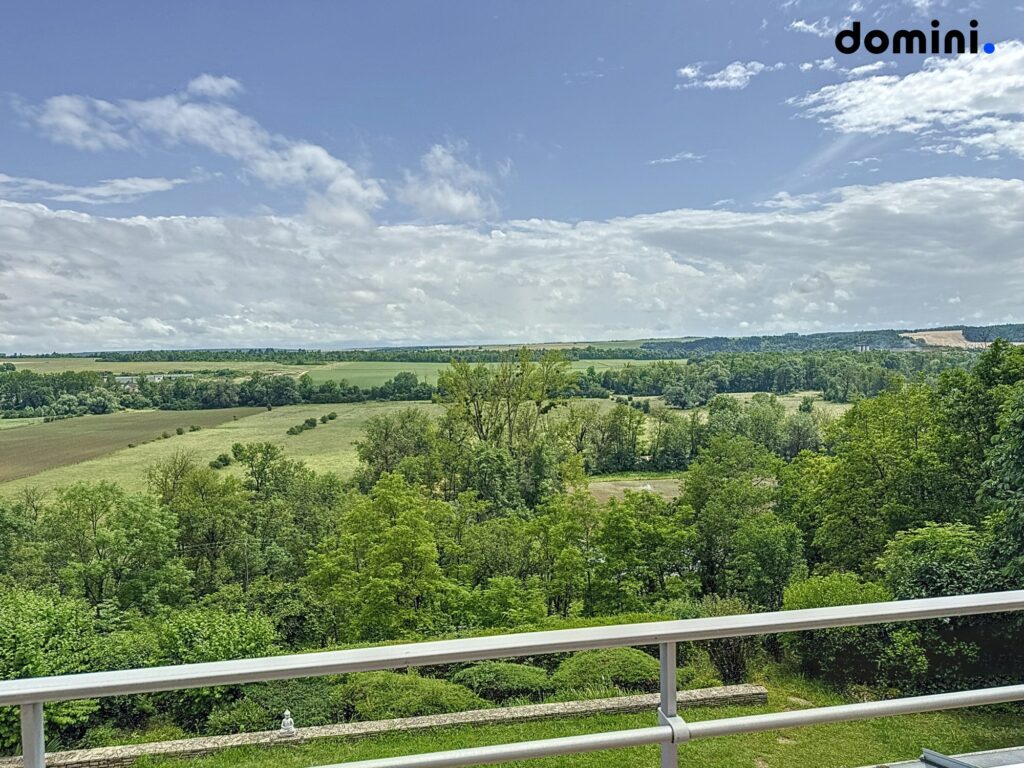 LEZINNES - Maison en Vente à terme Libre - 300m2 - 6 chambres